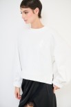 FELPA GARZATA CON SPACCHI SCRITTA PAILLETTES PANNA