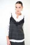 TOP LACCETTI CHECK CON PIZZO SCOLLO NERO
