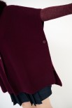 MANTELLA CON BOTTONI E COLLO PELLICCIA VINO