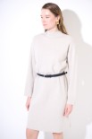 ABITO COLLO CRATERE CON CINTURA BEIGE