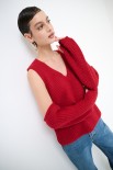 GILET SCOLLO V CON MANICOTTI ROSSO