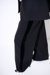 PANTALONE DRITTO BANDA VELLUTO NERO