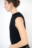 GILET PARICOLLO FILO LUREX NERO